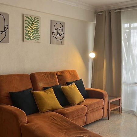Cozy Apartment Next To Center Севилья Экстерьер фото
